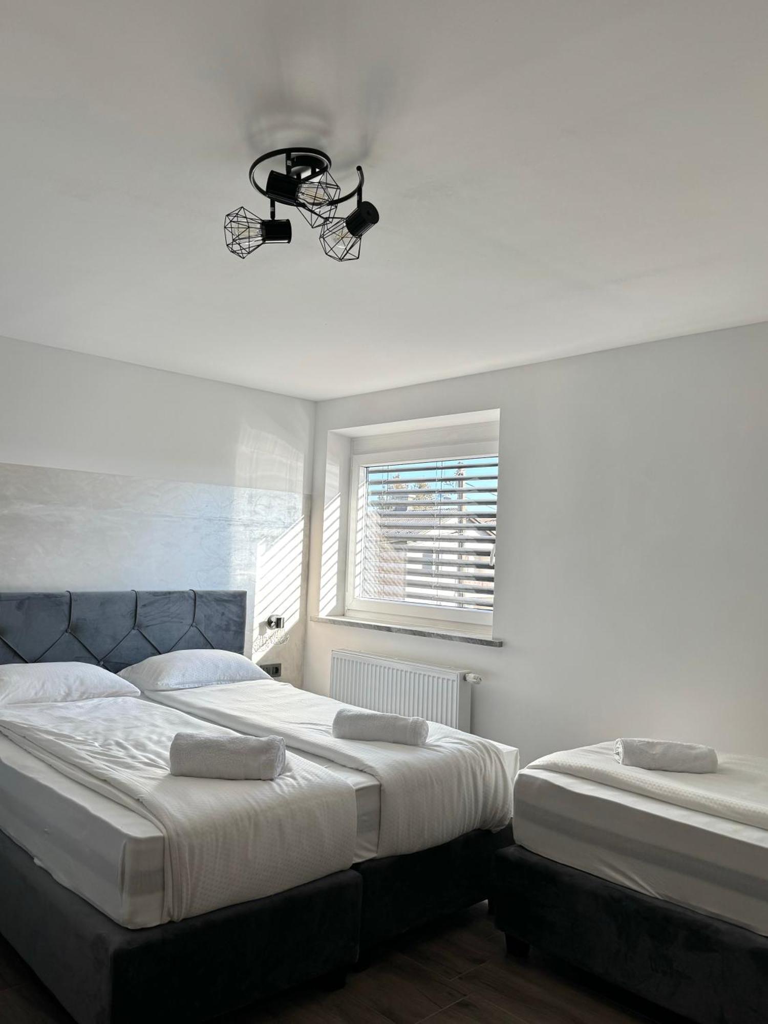 L&L Rooms Maribor Dış mekan fotoğraf